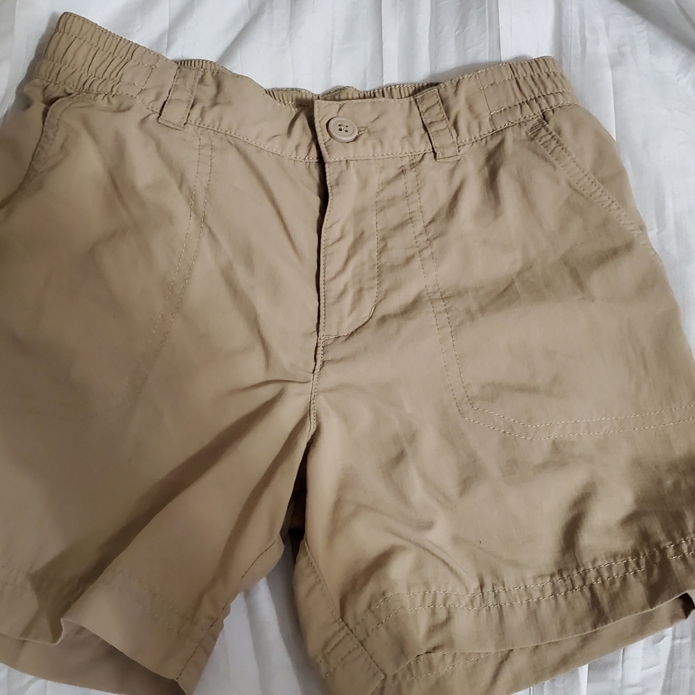 Columbia girls shorts size small